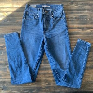 Mile High Super Skinny Levi’s Jeans